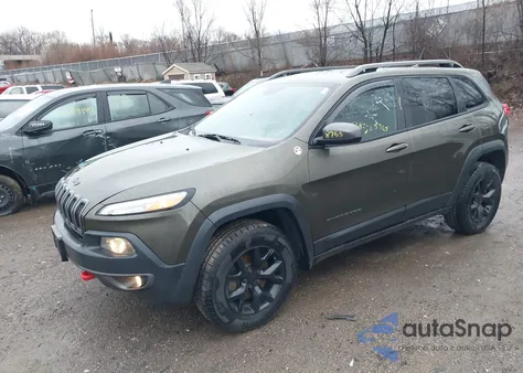 2014 Jeep Cherokee Trailhawk z USA, uszkodzony, nr VIN 1C4PJMBB4EW216603